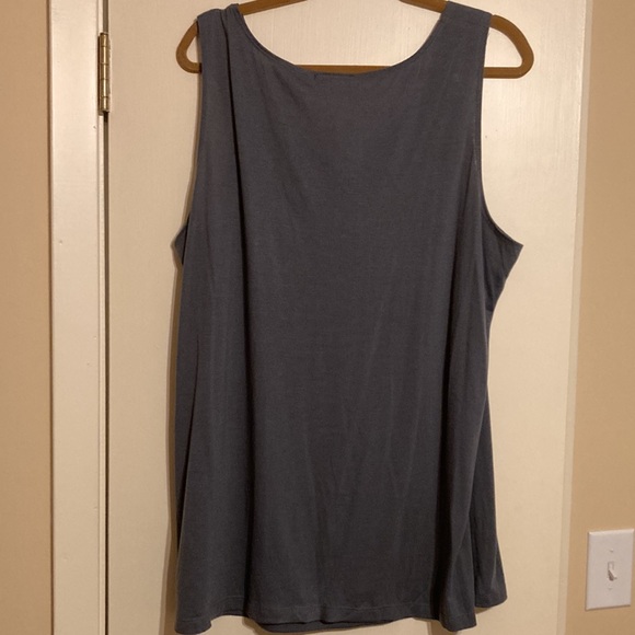 Perception Woman dark gray sleeveless shirt NWT - Picture 4 of 4